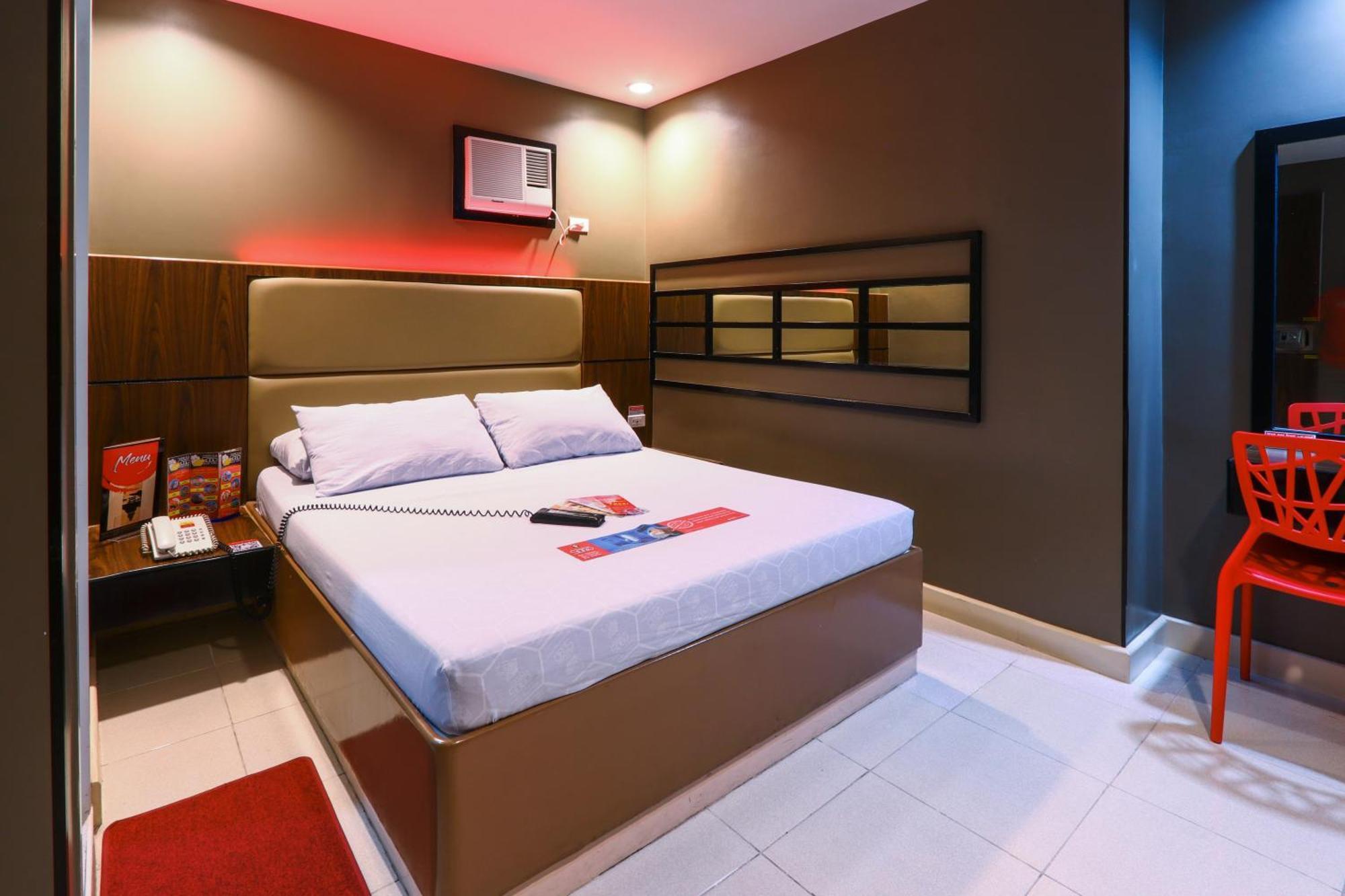Sogo Santa Mesa Hotel *