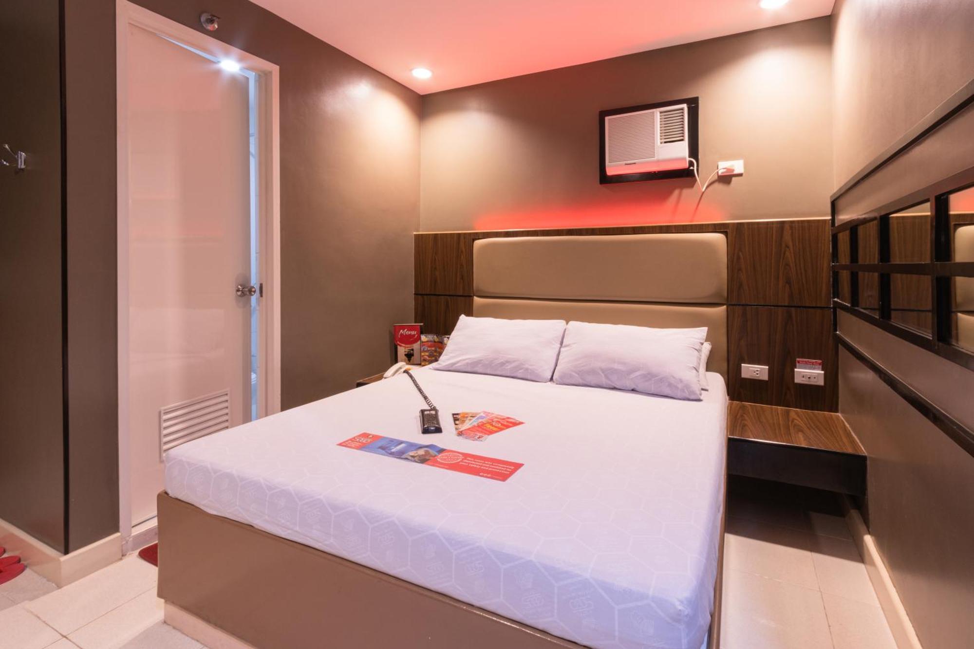Hotel Sogo Santa Mesa